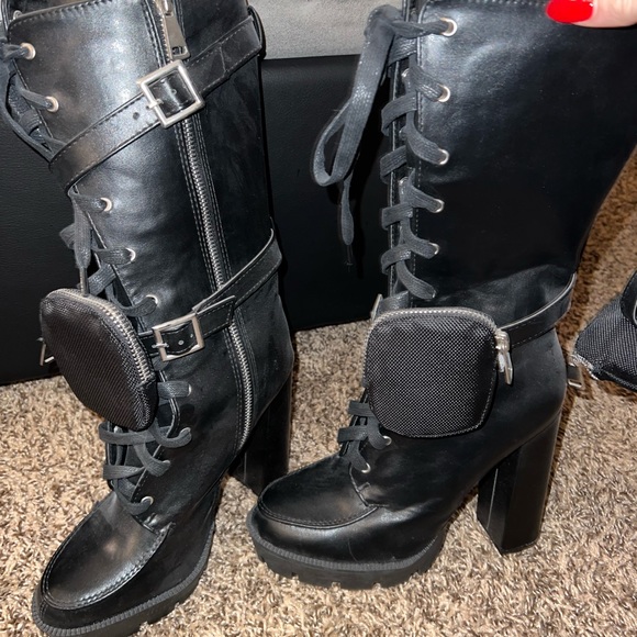 Fashion nova boots never worn - Picture 3 of 3